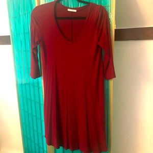 Cranberry 3/4 sleeve shift dress